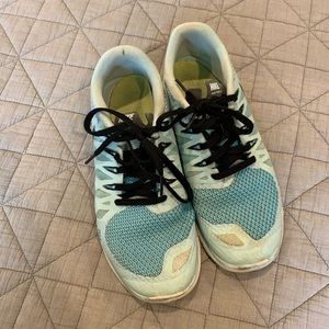 Very loved Nike Sneakers